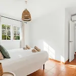 Maite By Escape